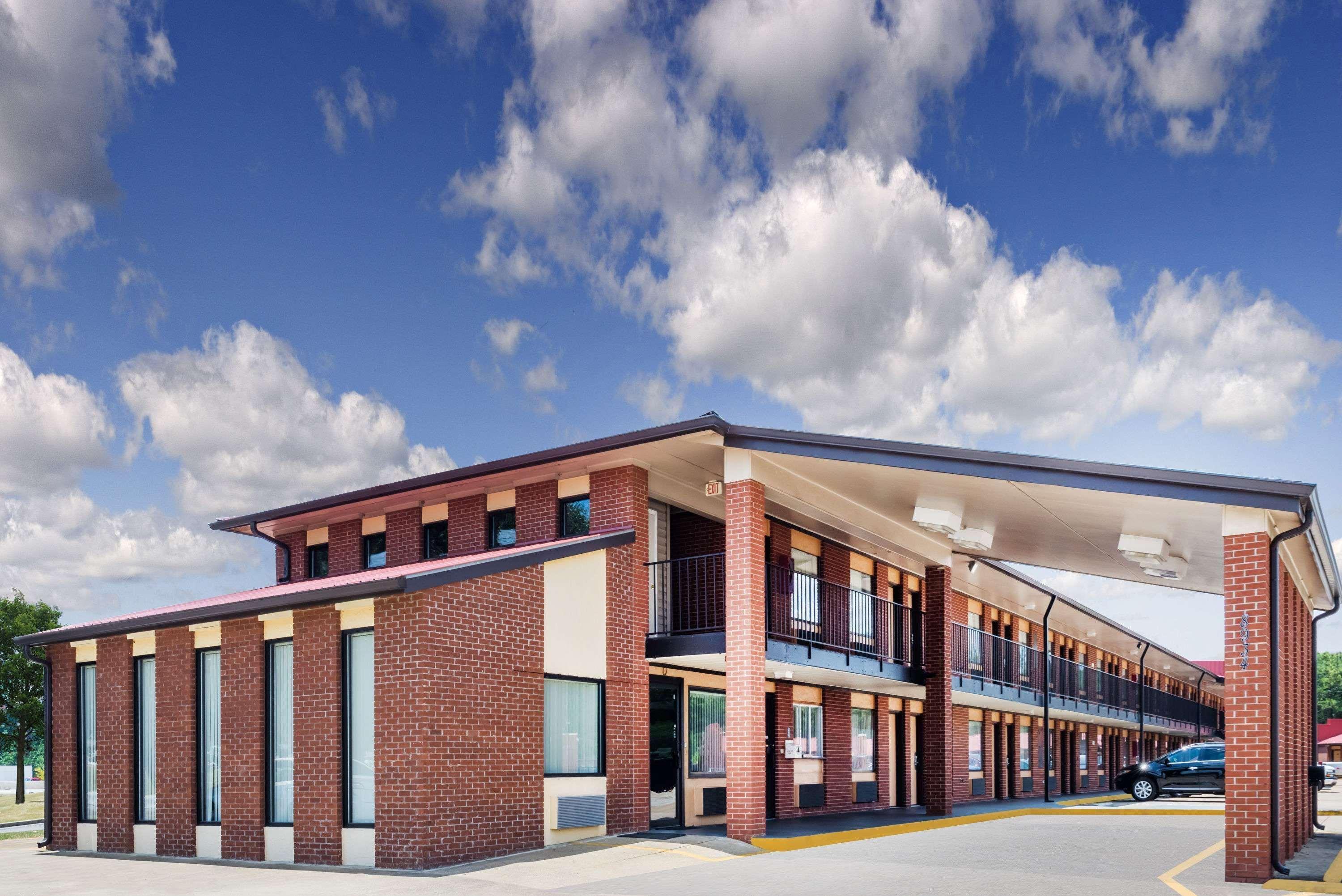 Super 8 By Wyndham Chattanooga Ooltewah Экстерьер фото