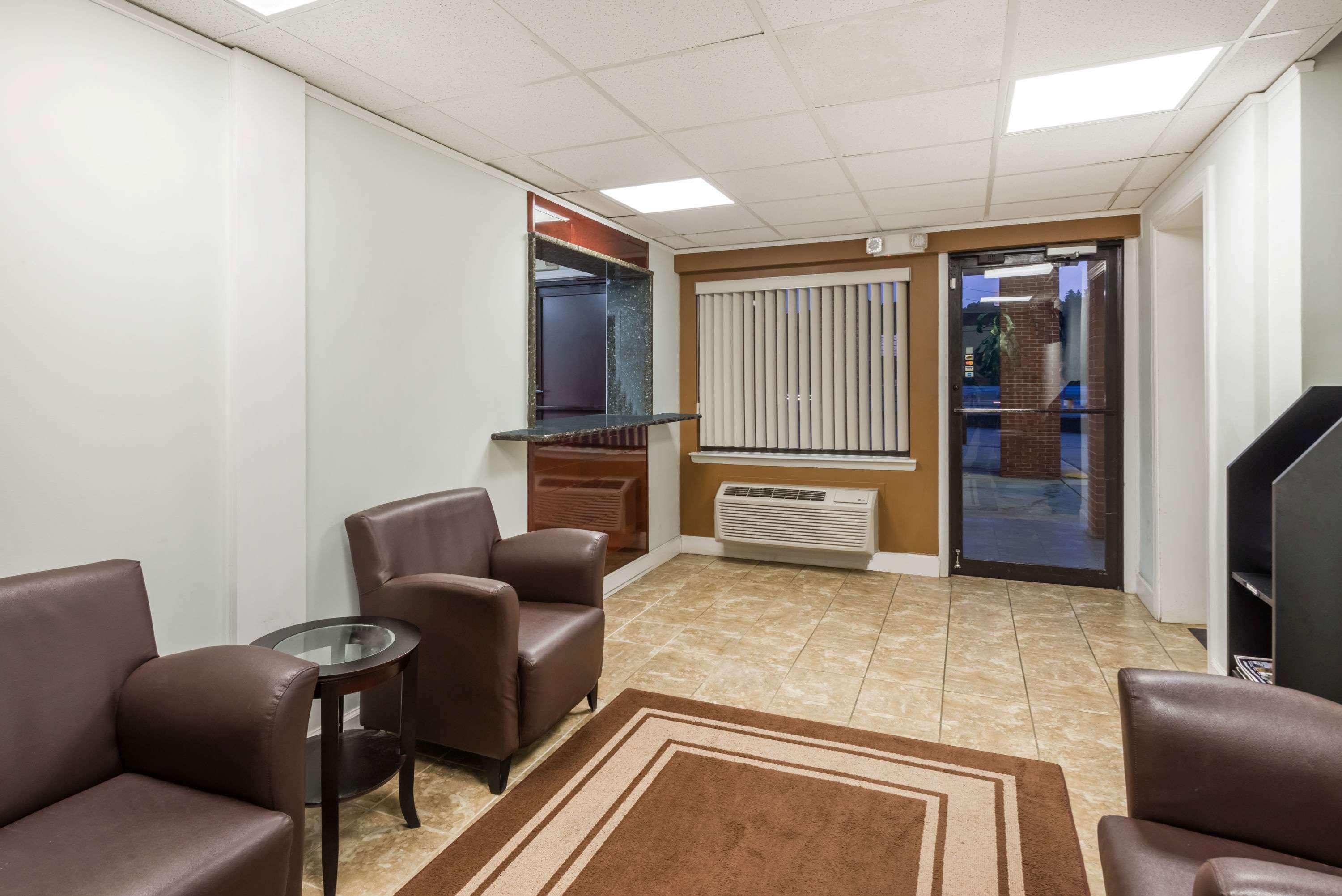Super 8 By Wyndham Chattanooga Ooltewah Экстерьер фото